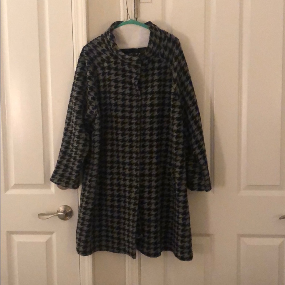 Max Studio Wool Herringbone Peacoat